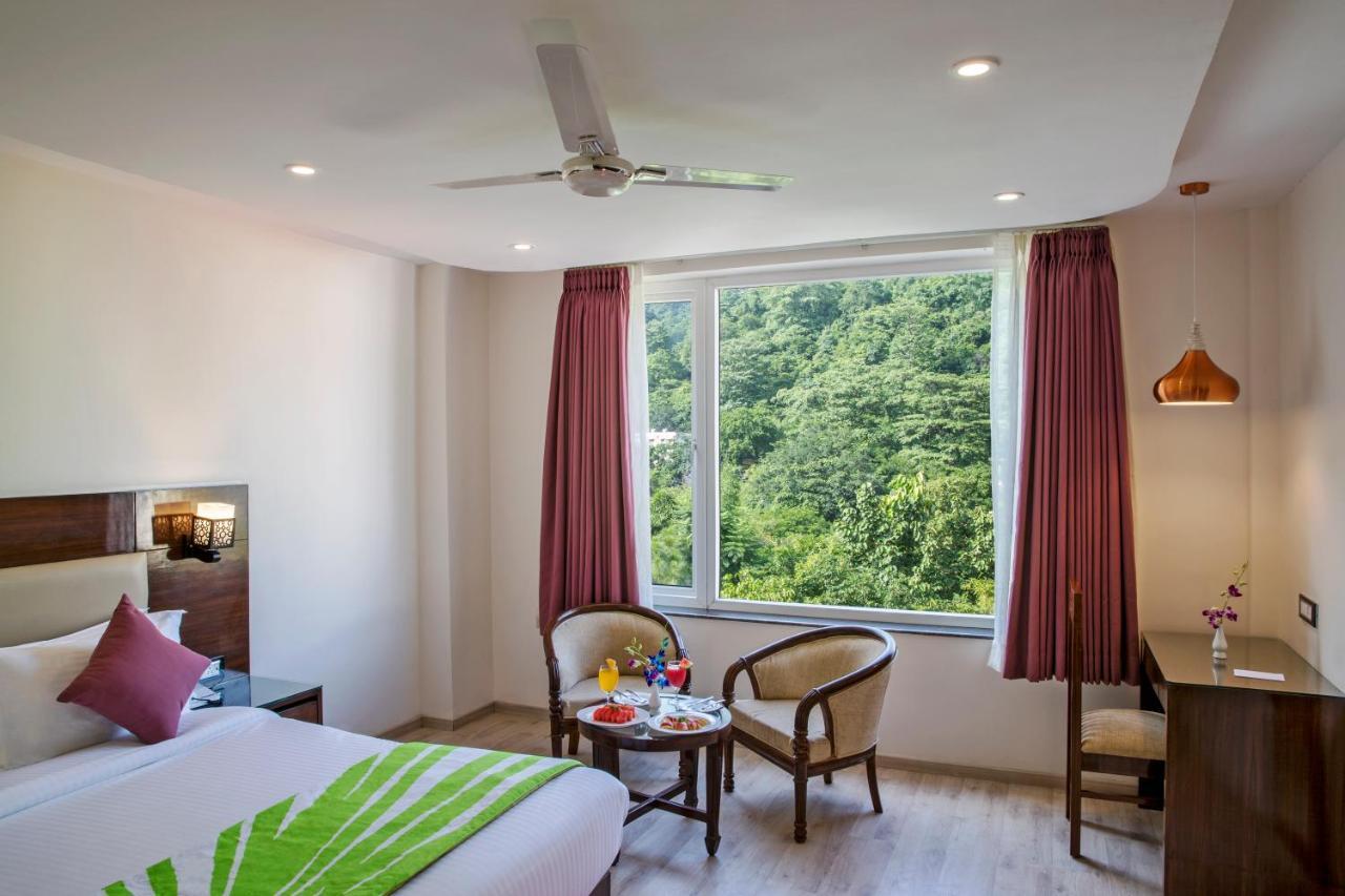 Regenta Inn On The Ganges Rishīkesh Eksteriør billede