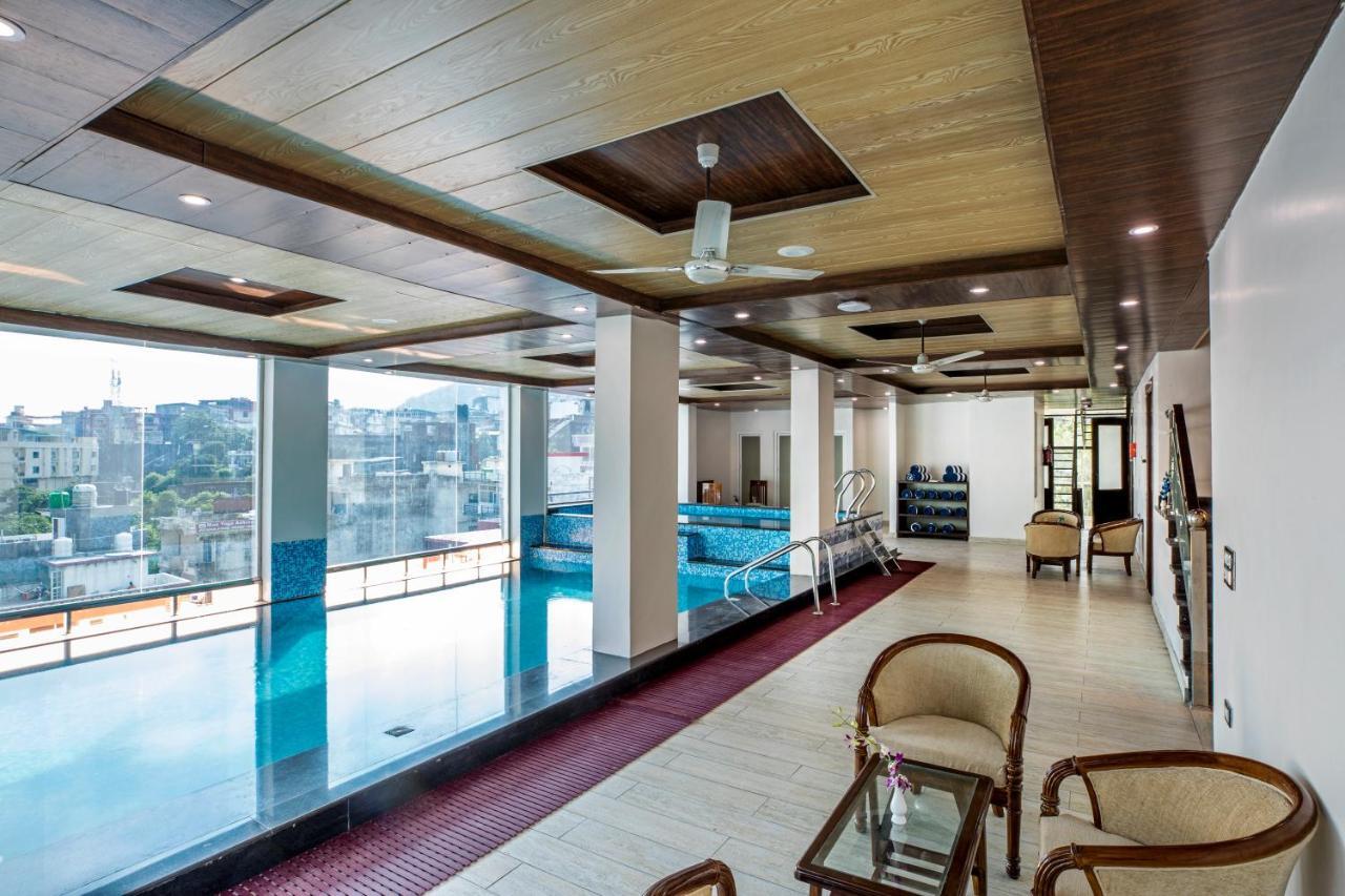Regenta Inn On The Ganges Rishīkesh Eksteriør billede